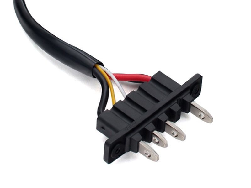 1706171720391976.jpg 電動車電池端子線.jpg